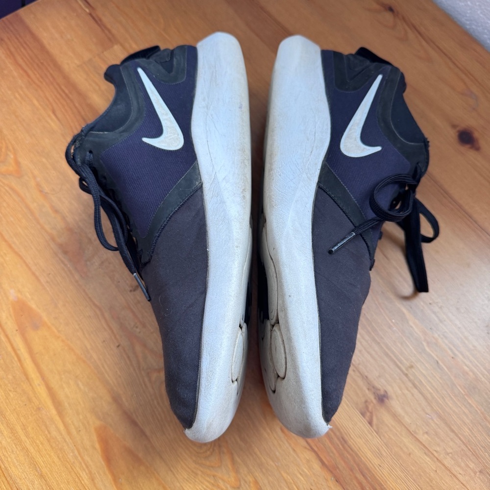 Nike lunar solo running sneakers size 11.5